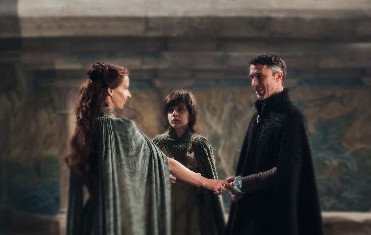 Season-4-Episode-5-First-of-His-Name-game-of-thrones-37040400-1200-763